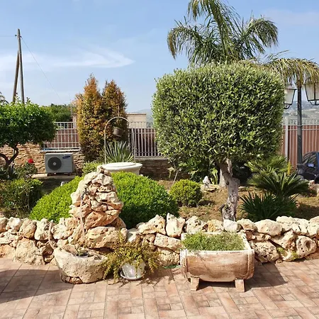 Eden Luxury Con Piscina E Jacuzzi