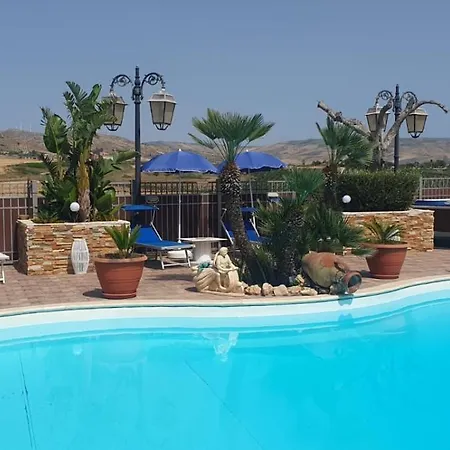 Eden Luxury Con Piscina E Jacuzzi