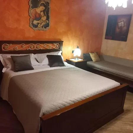 Eden Luxury Con Piscina E Jacuzzi 3*