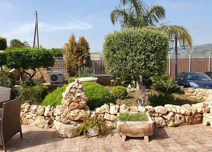 Eden Luxury Con Piscina E Jacuzzi