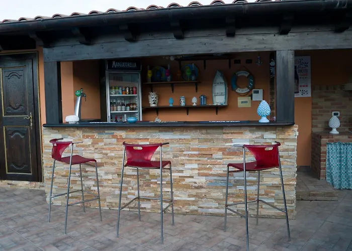 Eden Luxury Con Piscina E Jacuzzi 3*