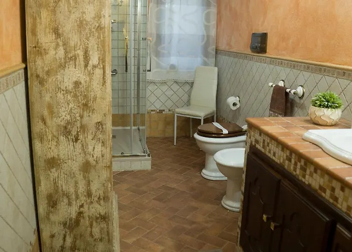 Guest house Eden Luxury Con Piscina E Jacuzzi 3*